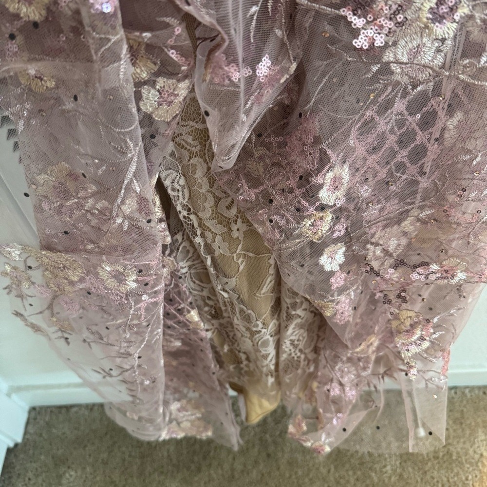 Mac Duggal Pink Floral Embellished Sleeveless Plunge Neck Gown 67481 Size: 6 NWT - Picture 5 of 12